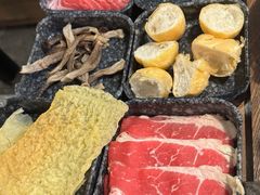 -哥老官重庆美蛙鱼头(日月光店)