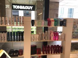 -TONI&GUY