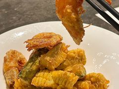 -港丽餐厅(高德置地店)