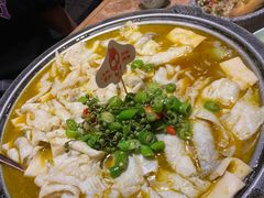 -炭舍干锅·烤鱼(扬名广场店)