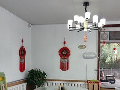 -天天向上素食餐厅(五台山店)