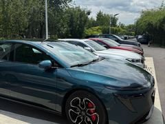 -北京京宝行宝马4S店(闵庄路店)