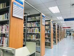-南山图书馆(常兴路店)