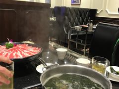 -一哥澳门豆捞 · 十七年经典澳门火锅(四季天地店)