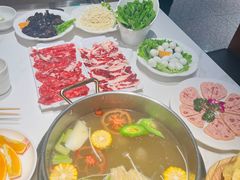 -犇鼎牛潮汕牛肉火锅(新辰里学清路店)