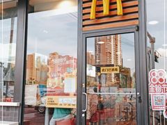 门面-麦当劳(武商建二店)
