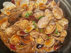 -蚝堡海鲜·威海菜·海肠捞饭·烧烤·亚洲吃蚝公司(幸福门店)