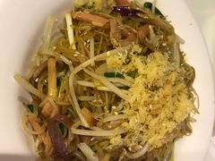 -新大咀港式茶餐厅(宝山万达店)