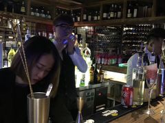 -胡桃里乐队酒馆(鎏嘉码头店)