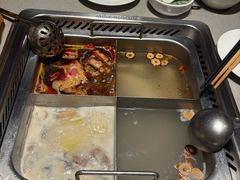-海底捞火锅(宝龙广场夜宵主题店)