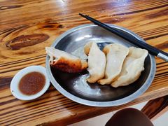 -锅贴大王南翔小笼(临沂二村店)