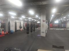 -FIGHTMAN格斗俱乐部(长宁临空店)