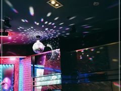 -好乐迪(张扬路八佰伴店)