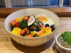 鳗鱼温泉蛋沙拉-馥家小馆(黔灵山公园店)