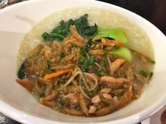 榨菜肉絲湯米粉-兰芳园丝袜奶茶(凯茵新城店)