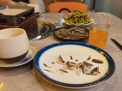 -沪上名羊天下•烤羊腿•东北烧烤•小龙虾(浦东直营总店)