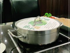 -一哥澳门豆捞 · 十七年经典澳门火锅(四季天地店)