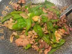 -费大厨辣椒炒肉(黄兴中心广场店)