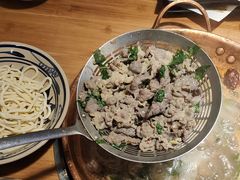 -洱火云南酸菜牛肉火锅(石景山当代商城店)