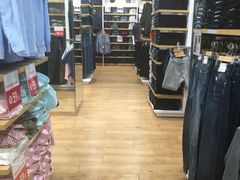 -优衣库(成都锦华万达广场店)