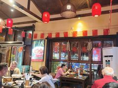 -富正毅三下锅·湘西韵味(天门山索道店)