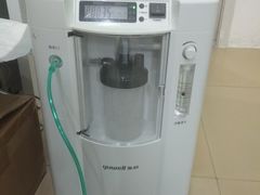 -狗舍宠物医院(四季商业广场店)