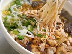 -文山荷鲜居(翠湖店)