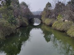 -滴水洞景区