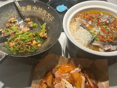 -费大厨辣椒炒肉(黄兴中心广场店)