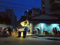 -广味炭炉鸡煲(宝业路分店)