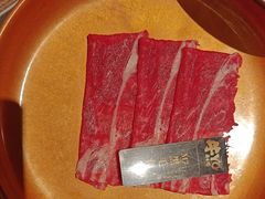 -牛YO寿喜烧·铁板烧和牛火锅自助(市府恒隆店)