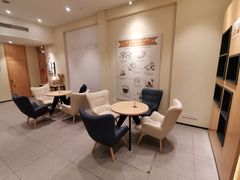 -汉庭(上海世博塘桥地铁站店)