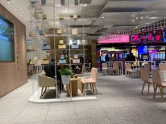 -奈雪的茶(湖滨银泰in77C区PRO店)