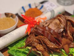 -关里关外·鱼头泡饼(唐冶绿地汇店)