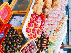 -三亚新鸿港水果一级批发市场
