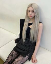 -AYO SALON