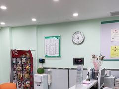 -佳雯宠物医院(金华南路分院)