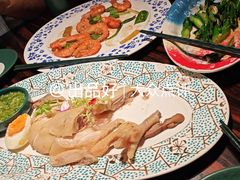 -粤·向群饭店(麓景路店)
