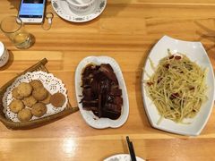 -乌镇那一年小院主题餐厅(甘泉西路店)