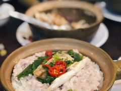 咸鱼肉饼煲仔饭-尝囍煲仔小菜