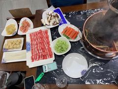 -楼外楼大刀肉传统火锅居(繁荣路店)
