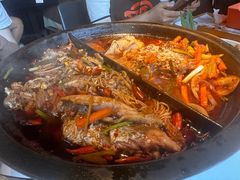 -鸣记脆皮烤鱼·海鲜烤鱼(三八广场店)