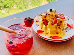 招牌咸蛋黄流沙吐司-茶殿下coffee