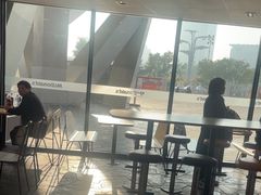 -麦当劳(国家体育场南路店)