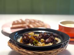 豉椒排骨煲仔饭-迪欧咖啡·中西餐融合菜(平江万达旗舰店)