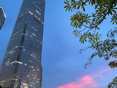 -广州周大福金融中心