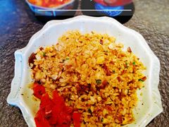 牛肉炒饭-炉石六本目·冰鲜和牛炭火烤肉·寿喜烧店(梅江店)