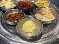 -GOGIYA·咕叽吖韩国传统烤肉店(东方新天地店)