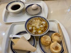 -正南齐北·老街糯米团(洪崖洞店)