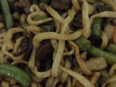 -金扁豆酱肉焖面
